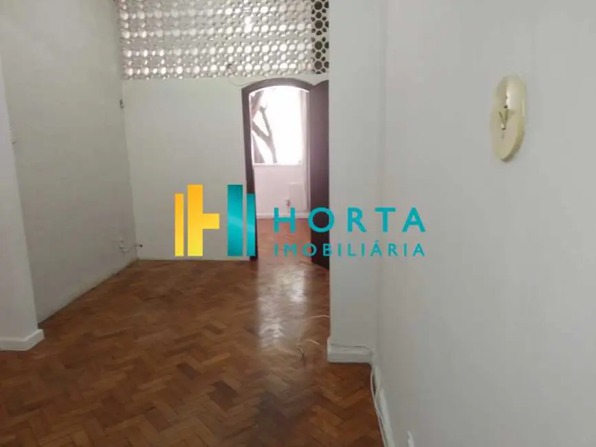 Kitnet com 1 quarto à venda e para alugar, 29m2 em Rio De Janeiro - RJ - imagem 4 Foto 4 de Kitnet com 1 quarto à venda e para alugar, 29m2 em Rio De Janeiro - RJ