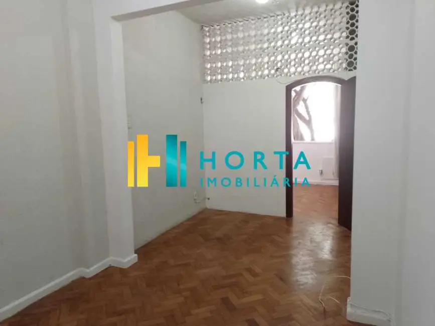 Kitnet com 1 quarto à venda e para alugar, 29m2 em Rio De Janeiro - RJ - imagem 5 Foto 5 de Kitnet com 1 quarto à venda e para alugar, 29m2 em Rio De Janeiro - RJ