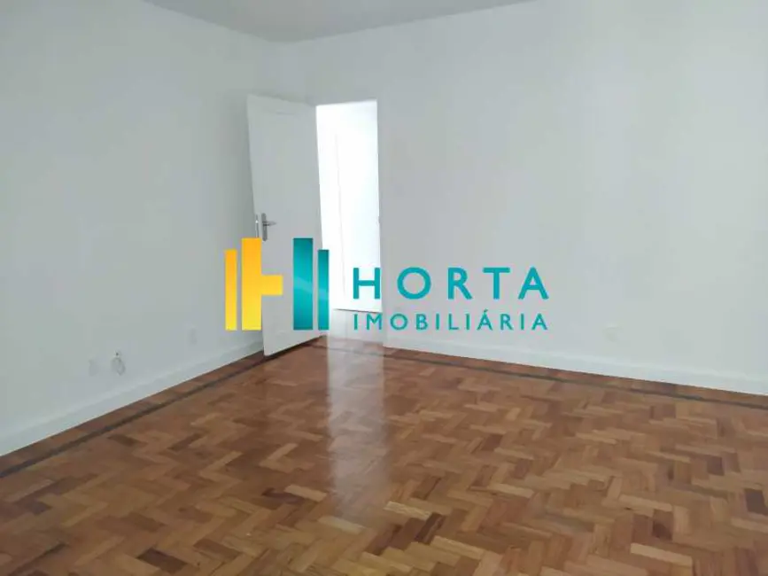 Foto 4 de Apartamento com 2 quartos à venda, 120m2 em Rio De Janeiro - RJ