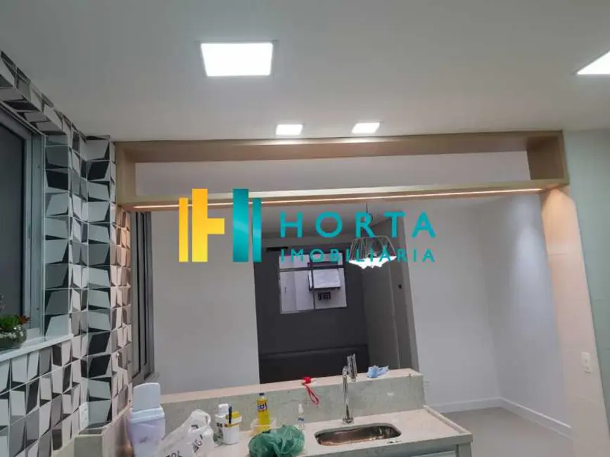 Foto 8 de Apartamento com 2 quartos à venda, 120m2 em Rio De Janeiro - RJ