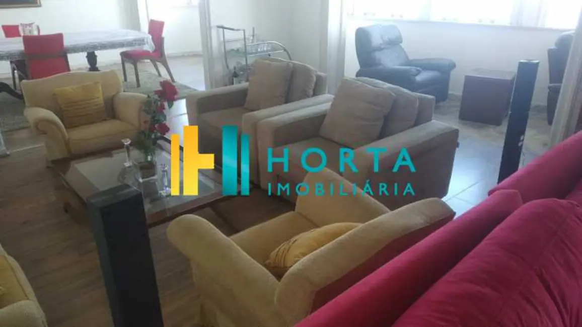 Apartamento com 4 quartos para alugar, 240m2 em Rio De Janeiro - RJ - imagem 3 Foto 3 de Apartamento com 4 quartos para alugar, 240m2 em Rio De Janeiro - RJ