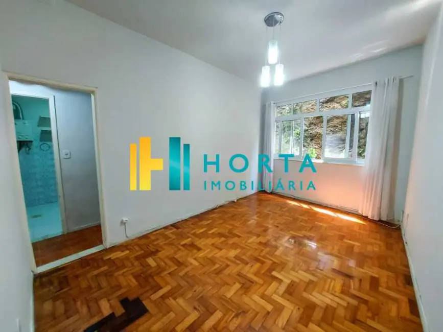 Apartamento com 2 quartos para alugar, 75m2 em Rio De Janeiro - RJ - imagem 1 Foto 1 de Apartamento com 2 quartos para alugar, 75m2 em Rio De Janeiro - RJ