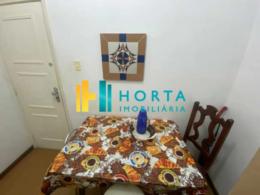 Foto 8 de Apartamento com 2 quartos à venda, 75m2 em Rio De Janeiro - RJ