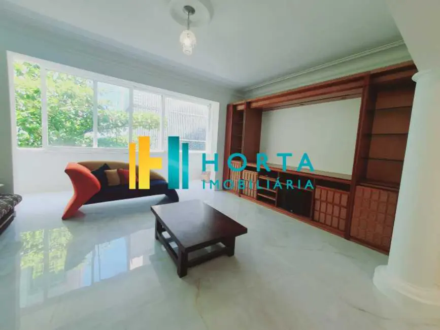 Apartamento com 4 quartos para alugar, 210m2 em Rio De Janeiro - RJ - imagem 1 Foto 1 de Apartamento com 4 quartos para alugar, 210m2 em Rio De Janeiro - RJ