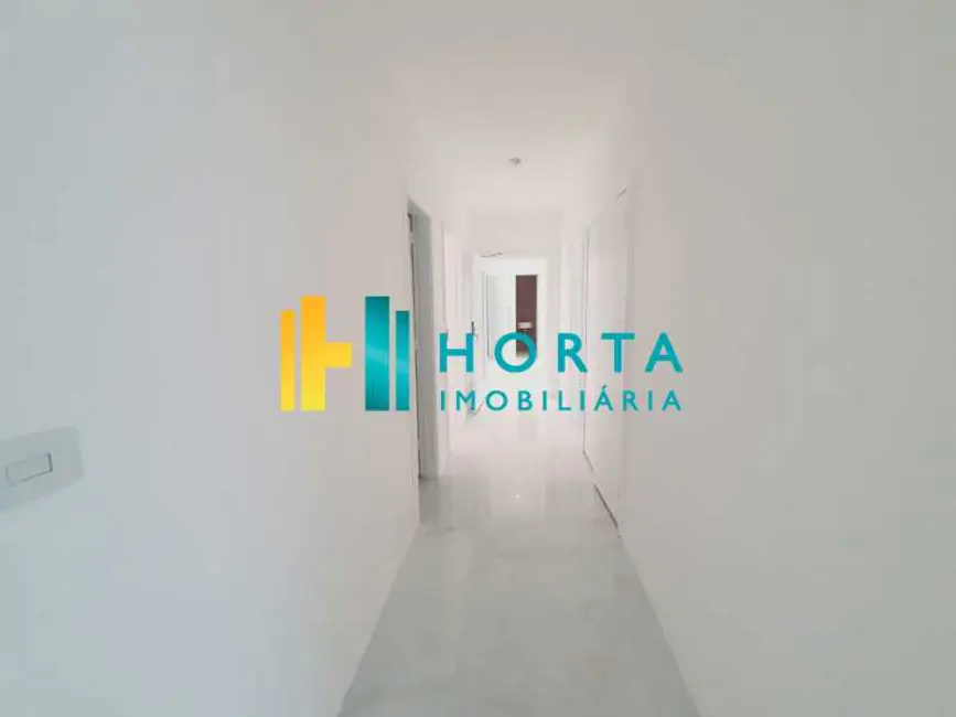Apartamento com 4 quartos para alugar, 210m2 em Rio De Janeiro - RJ - imagem 7 Foto 7 de Apartamento com 4 quartos para alugar, 210m2 em Rio De Janeiro - RJ