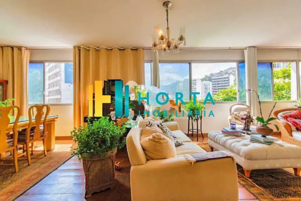 Apartamento com 4 quartos à venda, 138m2 em Rio De Janeiro - RJ - imagem 2 Foto 2 de Apartamento com 4 quartos à venda, 138m2 em Rio De Janeiro - RJ