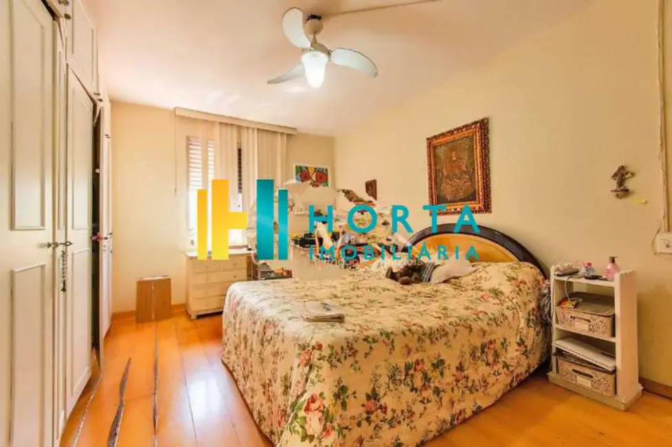 Apartamento com 4 quartos à venda, 138m2 em Rio De Janeiro - RJ - imagem 6 Foto 6 de Apartamento com 4 quartos à venda, 138m2 em Rio De Janeiro - RJ