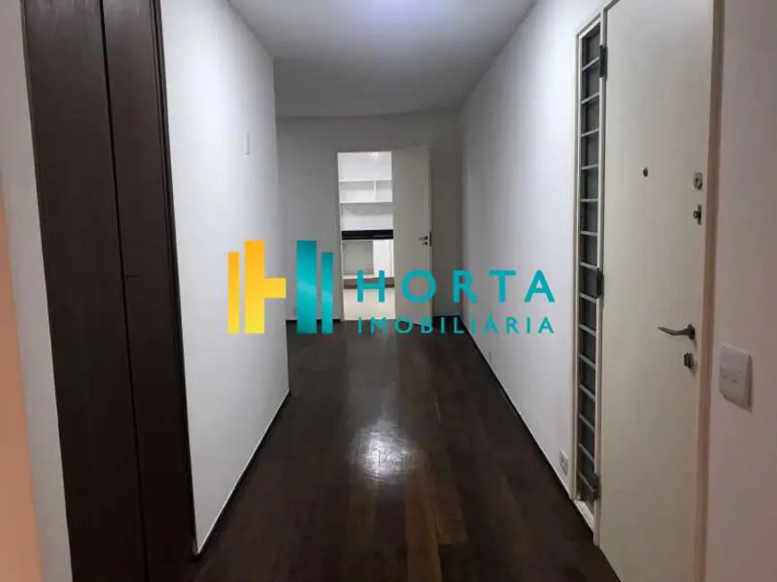 Foto 2 de Apartamento com 4 quartos à venda, 190m2 em Rio De Janeiro - RJ