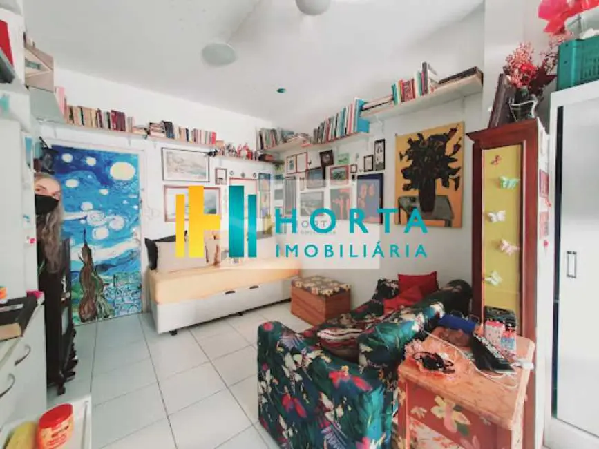 Kitnet com 1 quarto à venda, 25m2 em Rio De Janeiro - RJ - imagem 9 Foto 9 de Kitnet com 1 quarto à venda, 25m2 em Rio De Janeiro - RJ