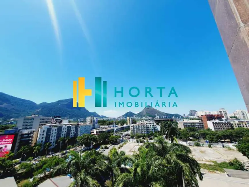 Cobertura com 3 quartos para alugar, 166m2 em Rio De Janeiro - RJ - imagem 8 Foto 8 de Cobertura com 3 quartos para alugar, 166m2 em Rio De Janeiro - RJ