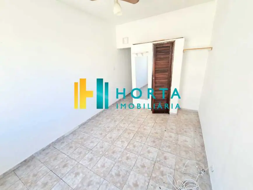 Kitnet à venda, 20m2 em Rio De Janeiro - RJ - imagem 5 Foto 5 de Kitnet à venda, 20m2 em Rio De Janeiro - RJ
