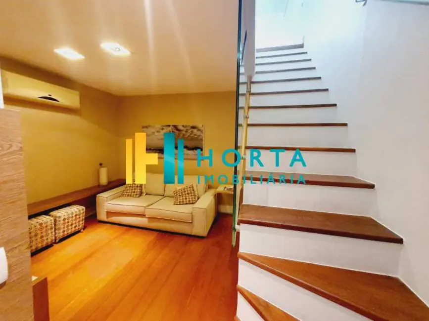 Cobertura com 3 quartos à venda, 166m2 em Rio De Janeiro - RJ - imagem 7 Foto 7 de Cobertura com 3 quartos à venda, 166m2 em Rio De Janeiro - RJ