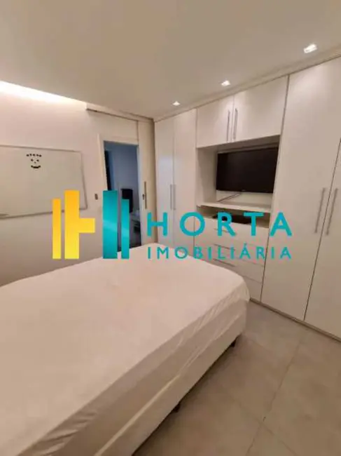 Apartamento com 1 quarto à venda, 50m2 em Rio De Janeiro - RJ - imagem 3 Foto 3 de Apartamento com 1 quarto à venda, 50m2 em Rio De Janeiro - RJ