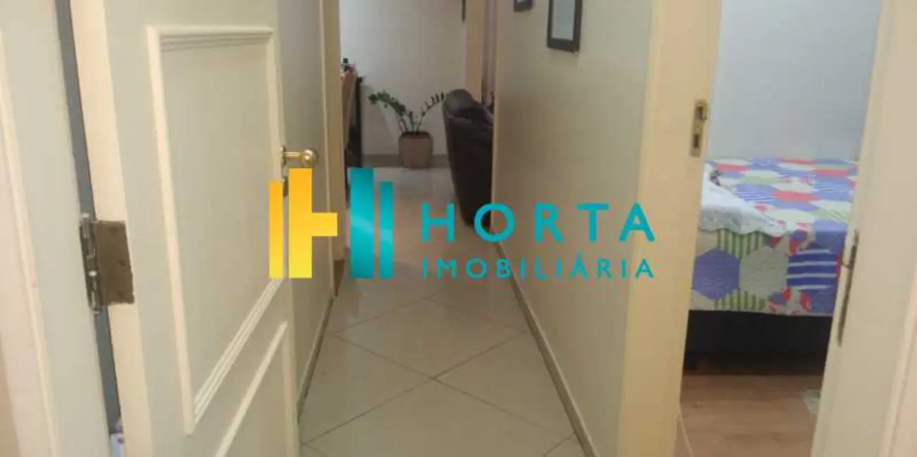 Apartamento com 3 quartos à venda, 120m2 em Rio De Janeiro - RJ - imagem 9 Foto 9 de Apartamento com 3 quartos à venda, 120m2 em Rio De Janeiro - RJ