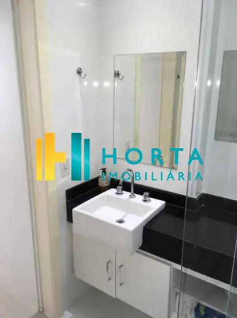 Kitnet com 1 quarto à venda, 31m2 em Rio De Janeiro - RJ - imagem 9 Foto 9 de Kitnet com 1 quarto à venda, 31m2 em Rio De Janeiro - RJ
