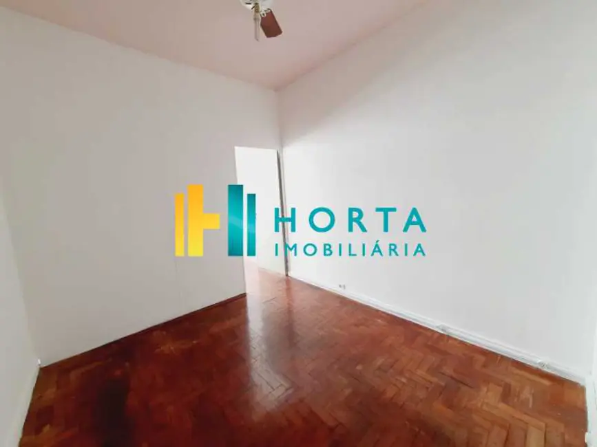 Sala Comercial à venda, 36m2 em Rio De Janeiro - RJ - imagem 4 Foto 4 de Sala Comercial à venda, 36m2 em Rio De Janeiro - RJ