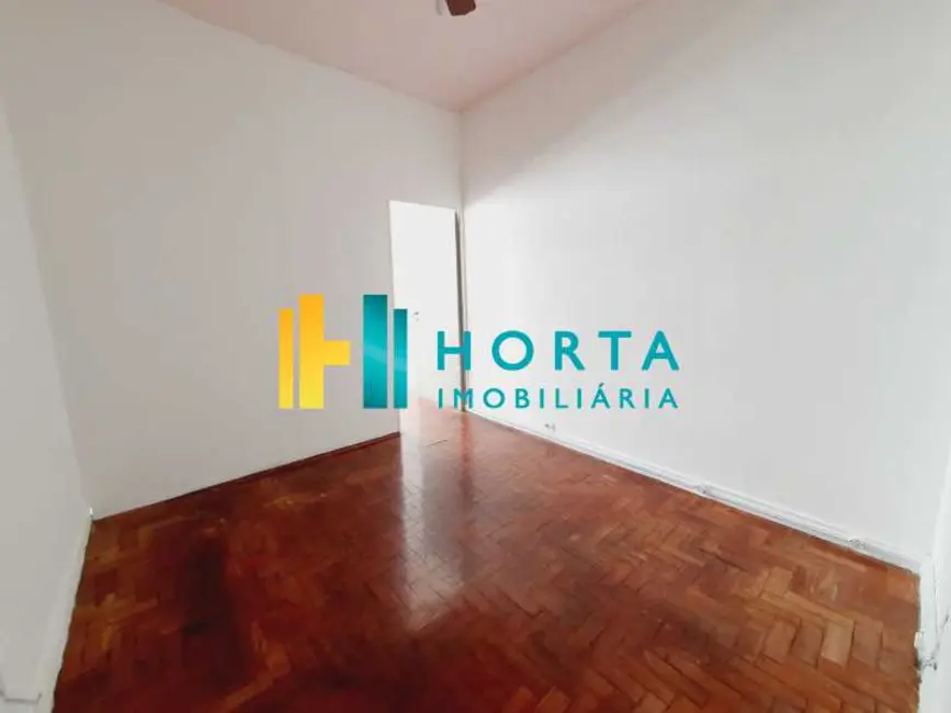 Sala Comercial à venda, 36m2 em Rio De Janeiro - RJ - imagem 8 Foto 8 de Sala Comercial à venda, 36m2 em Rio De Janeiro - RJ