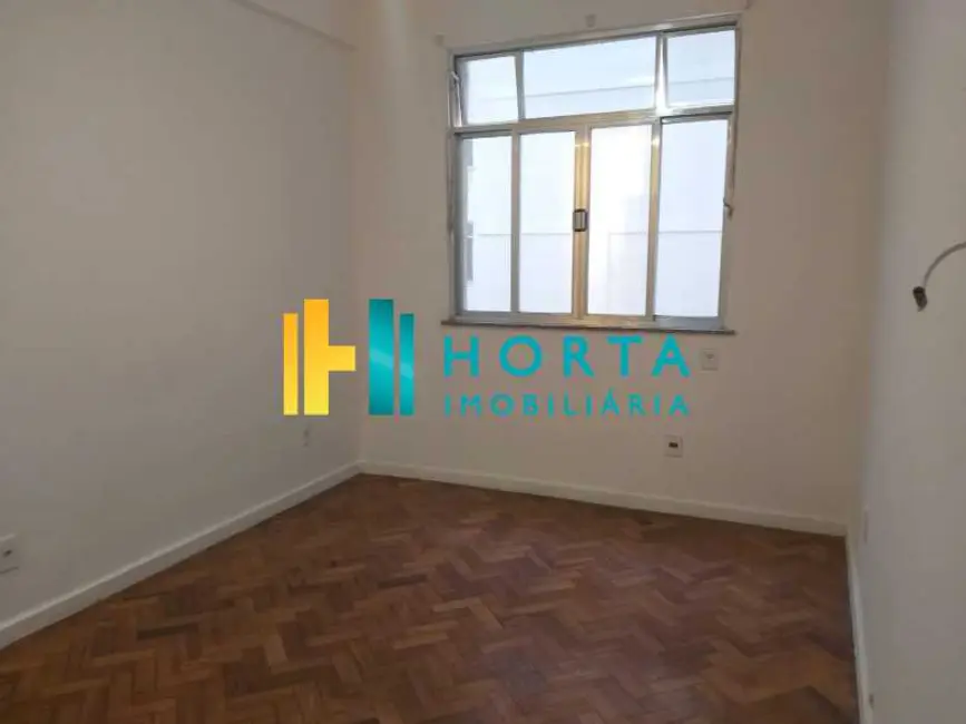 Foto 3 de Kitnet à venda, 22m2 em Rio De Janeiro - RJ