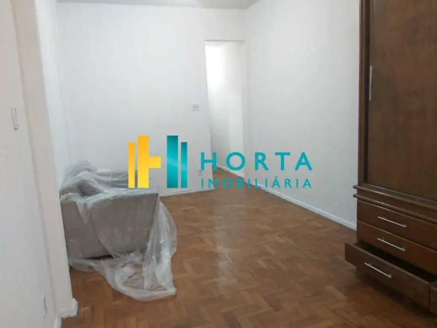 Kitnet à venda, 27m2 em Rio De Janeiro - RJ - imagem 4 Foto 4 de Kitnet à venda, 27m2 em Rio De Janeiro - RJ