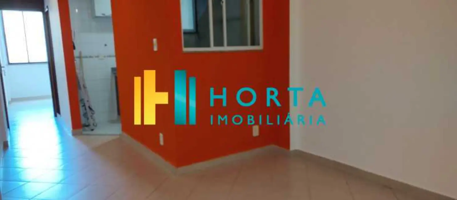 Foto 3 de Kitnet com 1 quarto à venda, 32m2 em Rio De Janeiro - RJ