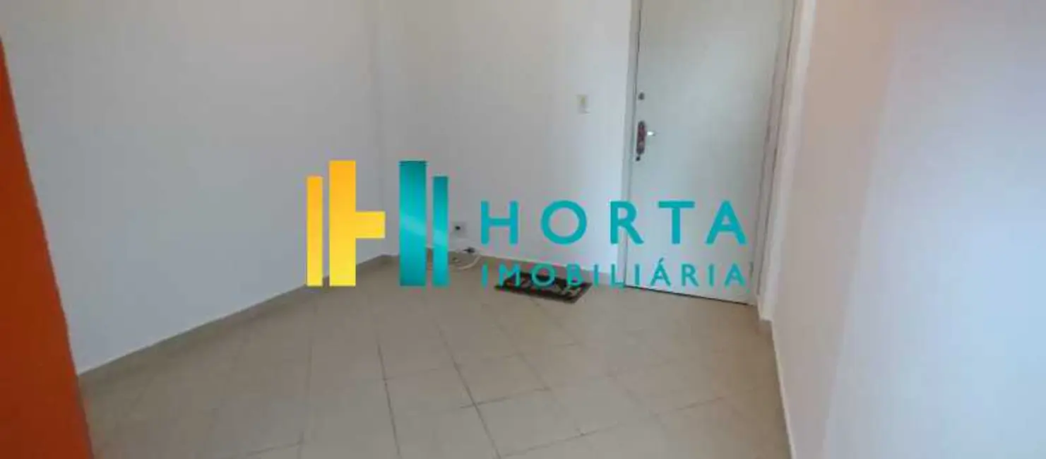 Foto 1 de Kitnet com 1 quarto à venda, 32m2 em Rio De Janeiro - RJ