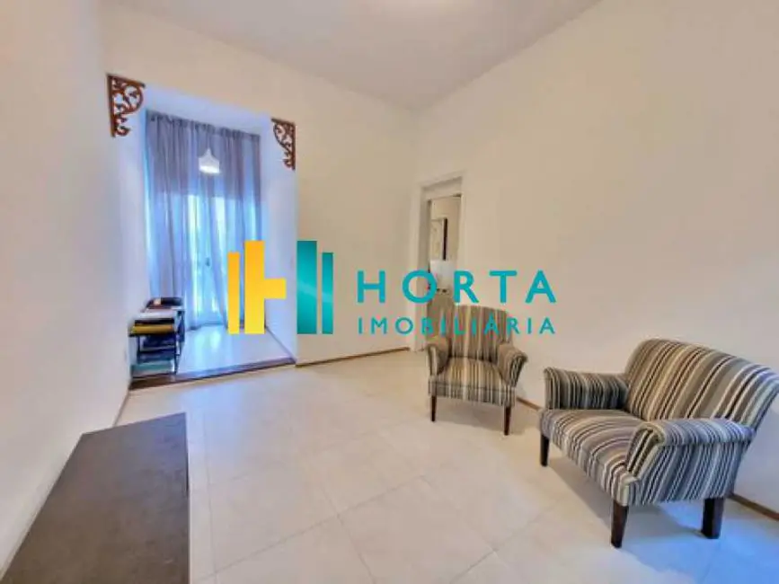 Apartamento com 1 quarto à venda, 44m2 em Rio De Janeiro - RJ - imagem 2 Foto 2 de Apartamento com 1 quarto à venda, 44m2 em Rio De Janeiro - RJ