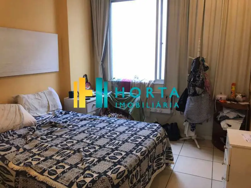 Apartamento com 4 quartos para alugar, 160m2 em Rio De Janeiro - RJ - imagem 7 Foto 7 de Apartamento com 4 quartos para alugar, 160m2 em Rio De Janeiro - RJ