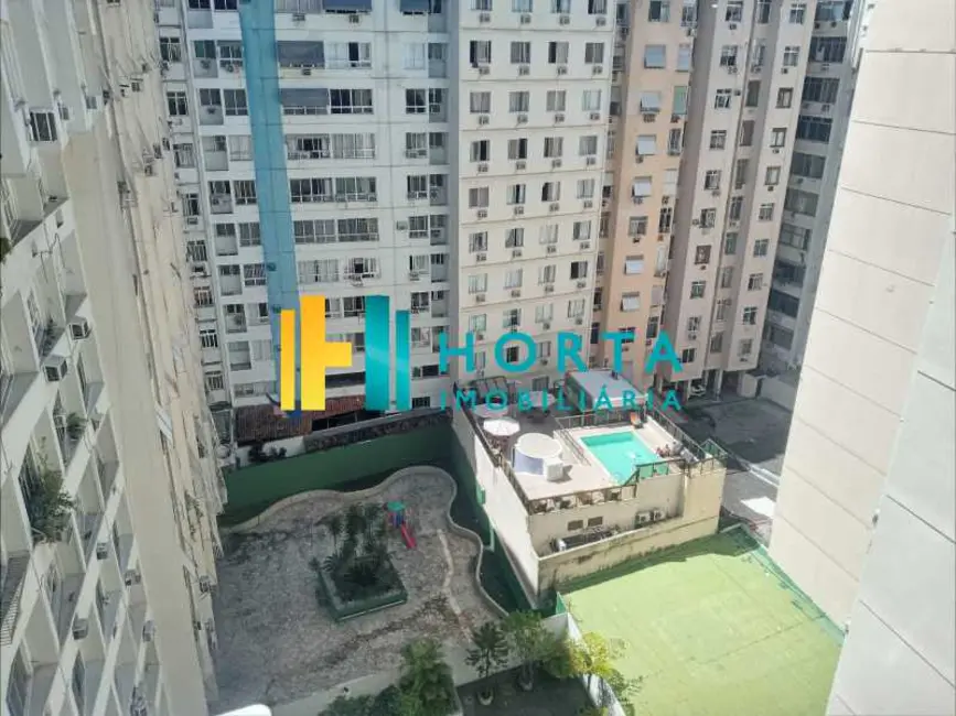 Foto 9 de Apartamento com 2 quartos à venda, 72m2 em Rio De Janeiro - RJ