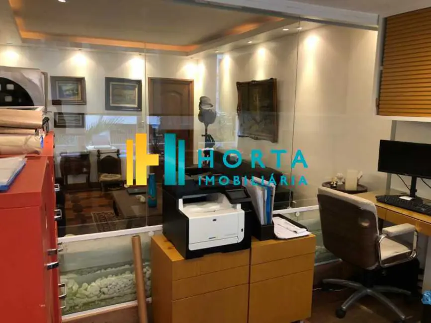 Foto 2 de Apartamento com 4 quartos à venda, 204m2 em Rio De Janeiro - RJ