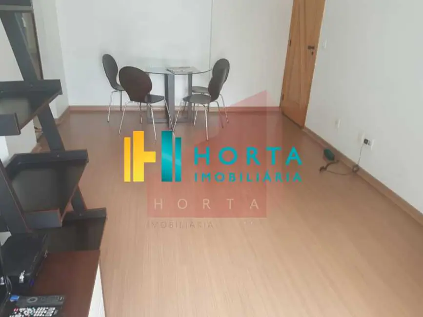 Foto 2 de Loft / Flat com 1 quarto à venda, 45m2 em Rio De Janeiro - RJ