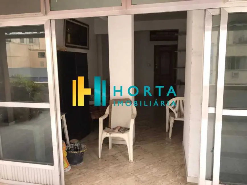 Foto 2 de Cobertura com 2 quartos à venda, 130m2 em Rio De Janeiro - RJ