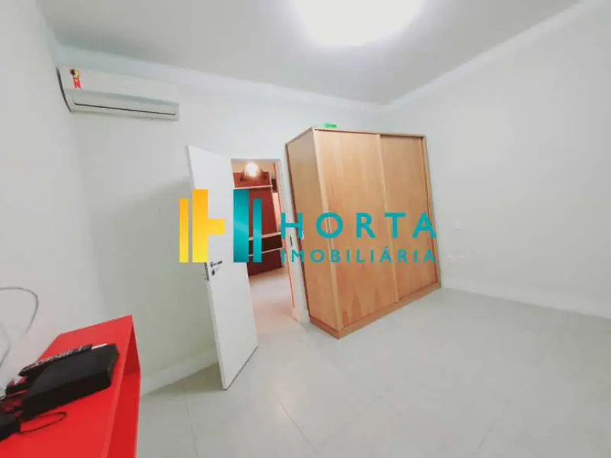 Apartamento com 1 quarto à venda, 55m2 em Rio De Janeiro - RJ - imagem 4 Foto 4 de Apartamento com 1 quarto à venda, 55m2 em Rio De Janeiro - RJ