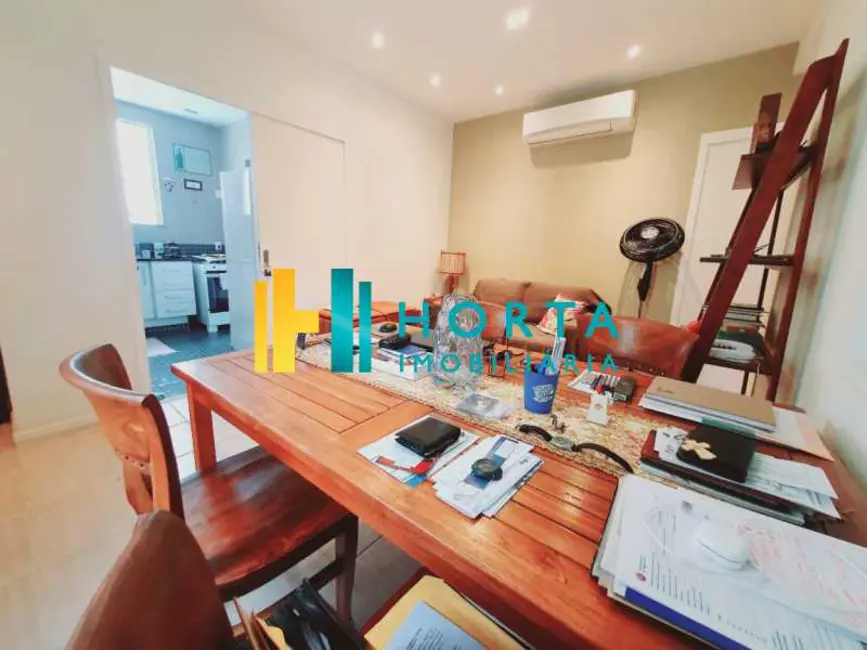 Apartamento com 2 quartos à venda, 65m2 em Rio De Janeiro - RJ - imagem 4 Foto 4 de Apartamento com 2 quartos à venda, 65m2 em Rio De Janeiro - RJ