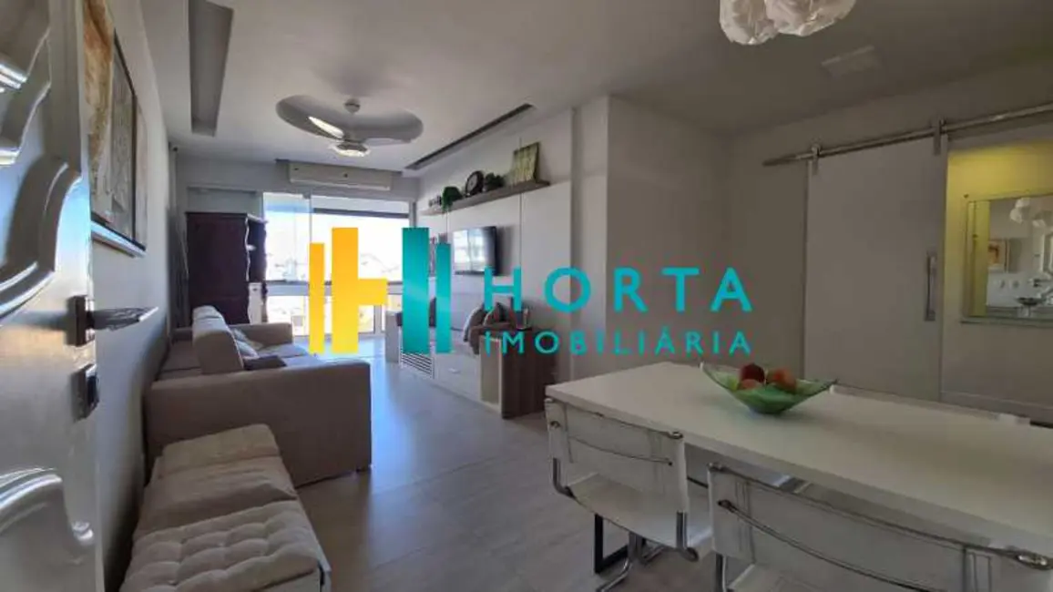 Foto 4 de Apartamento com 3 quartos para alugar, 100m2 em Rio De Janeiro - RJ