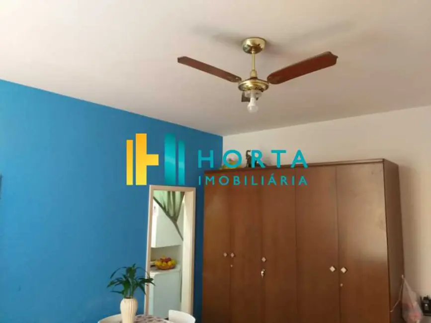 Foto 3 de Kitnet à venda, 30m2 em Rio De Janeiro - RJ
