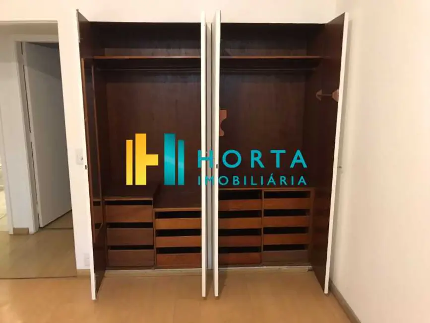 Foto 8 de Apartamento com 3 quartos à venda, 160m2 em Rio De Janeiro - RJ