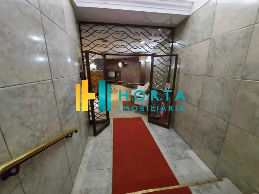 Foto 2 de Apartamento com 3 quartos para alugar, 200m2 em Rio De Janeiro - RJ
