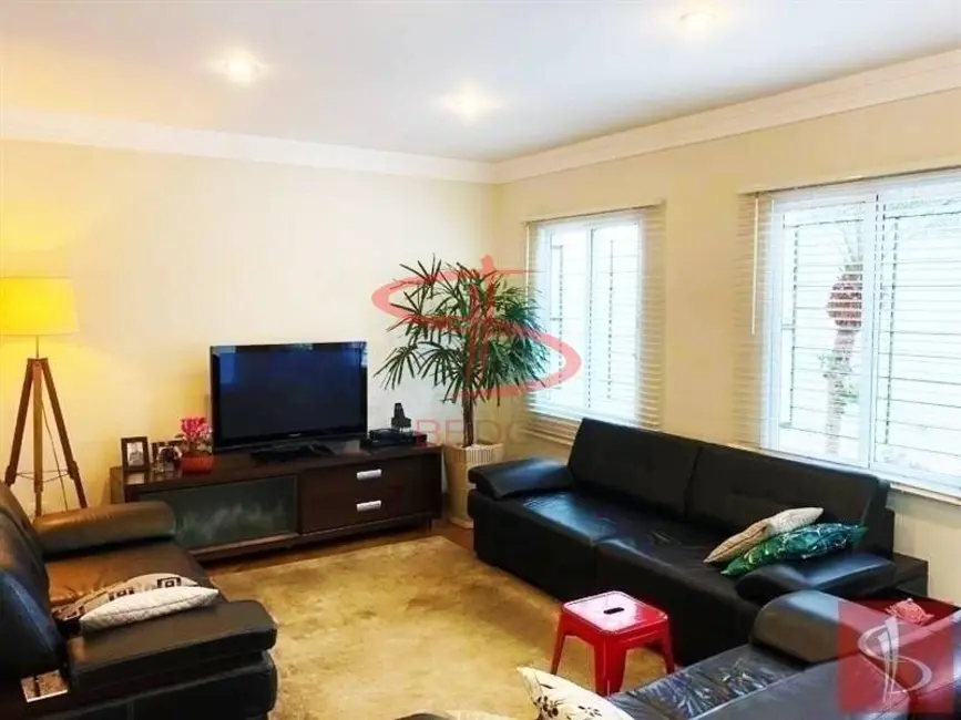 Foto 2 de Casa com 4 quartos à venda, 220m2 em Vila Gomes Cardim, São Paulo - SP