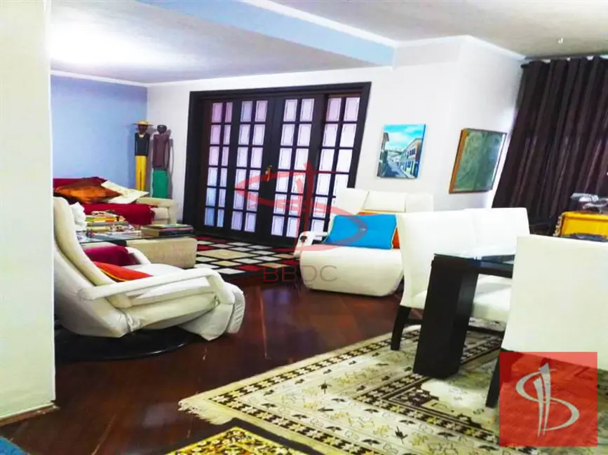 Casa com 3 quartos à venda, 172m2 em Cidade Mãe do Céu, São Paulo - SP - imagem 8 Foto 8 de Casa com 3 quartos à venda, 172m2 em Cidade Mãe do Céu, São Paulo - SP