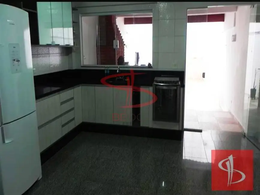 Sobrado com 3 quartos à venda, 187m2 em Vila Bertioga, São Paulo - SP - imagem 8 Foto 8 de Sobrado com 3 quartos à venda, 187m2 em Vila Bertioga, São Paulo - SP