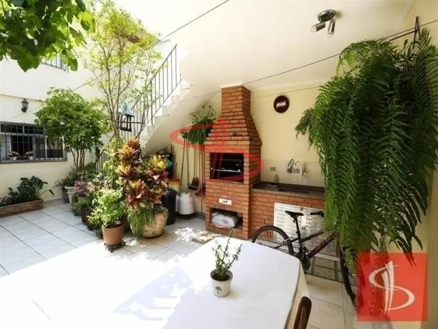 Sobrado com 3 quartos à venda, 215m2 em Vila Formosa, São Paulo - SP - imagem 9 Foto 9 de Sobrado com 3 quartos à venda, 215m2 em Vila Formosa, São Paulo - SP