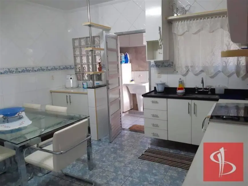 Sobrado com 2 quartos à venda, 95m2 em Vila Carrão, São Paulo - SP - imagem 4 Foto 4 de Sobrado com 2 quartos à venda, 95m2 em Vila Carrão, São Paulo - SP