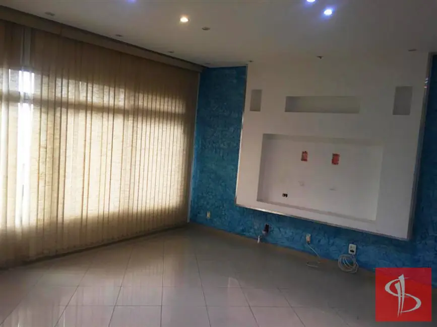 Sobrado com 3 quartos à venda, 350m2 em Chácara Mafalda, São Paulo - SP - imagem 2 Foto 2 de Sobrado com 3 quartos à venda, 350m2 em Chácara Mafalda, São Paulo - SP