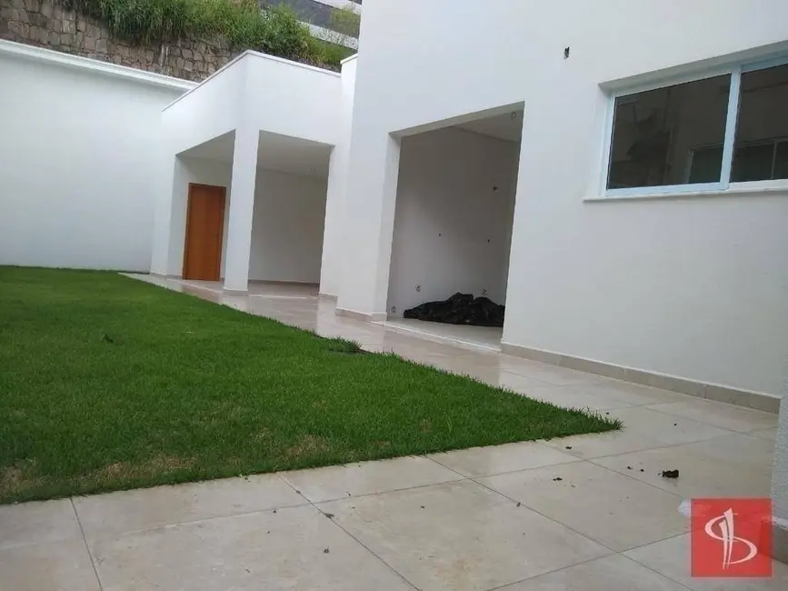 Foto 4 de Casa com 4 quartos à venda, 539m2 em Aruja - SP