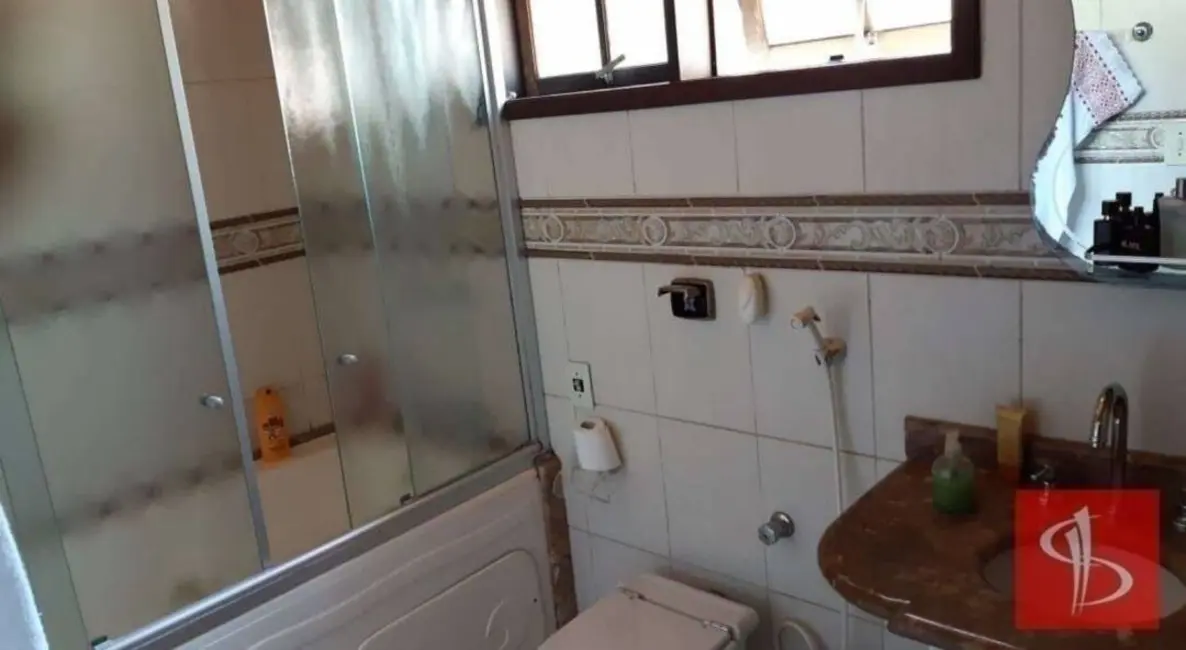 Foto 8 de Casa com 4 quartos à venda, 188m2 em Jardim Fazenda Rincão, Aruja - SP