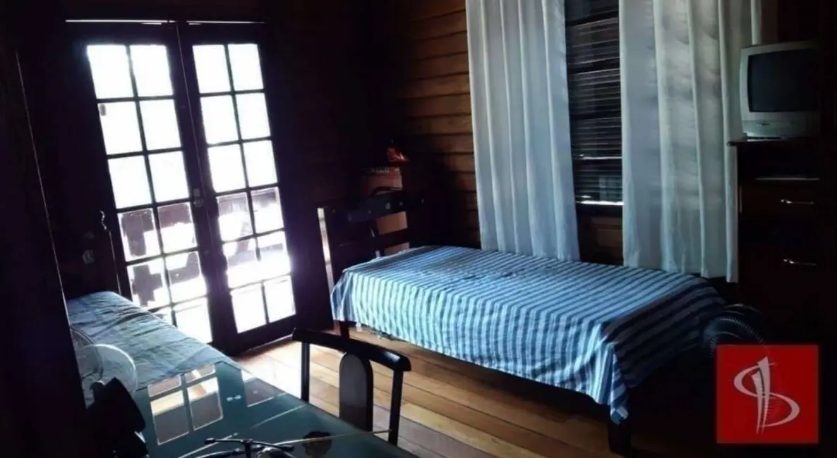 Foto 7 de Casa com 4 quartos à venda, 188m2 em Jardim Fazenda Rincão, Aruja - SP