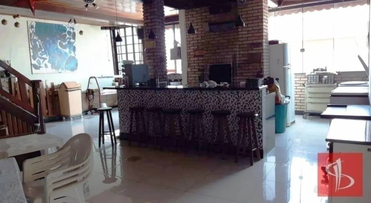 Foto 9 de Casa com 4 quartos à venda, 188m2 em Jardim Fazenda Rincão, Aruja - SP