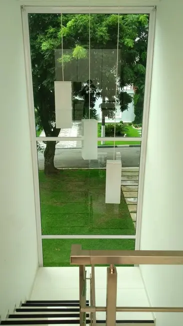 Foto 8 de Casa com 4 quartos para alugar, 270m2 em Jardim Fazenda Rincão, Aruja - SP