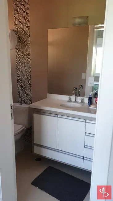 Foto 3 de Casa com 4 quartos à venda, 436m2 em Jardim Fazenda Rincão, Aruja - SP