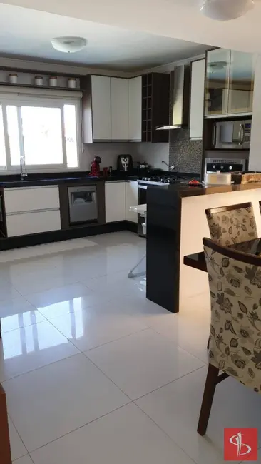 Foto 8 de Casa com 4 quartos à venda, 436m2 em Jardim Fazenda Rincão, Aruja - SP
